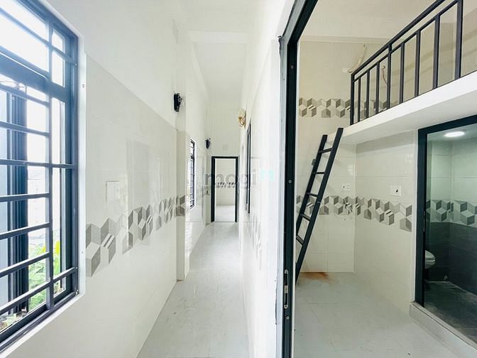 Hình ảnh Phòng trọ mới 100% - có gác - máy lạnh