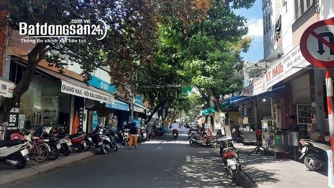 Hình ảnh Cho thuê nhà mặt phố Huỳnh Thúc Kháng, 40m2 x 2 tầng, 8m mặt tiền