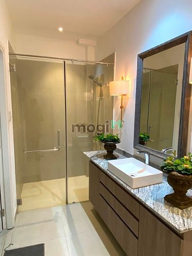 Hình ảnh Mb6623 nạp rút nhanh chóng cao cấp 70M2 trung tâm thành phố Quạn 4 Quận 1.