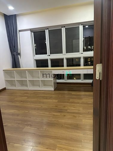 Hình ảnh Cho thuê Happy valley PMH Q7, 135m2 view sân golf giá rẻ 29,9tr/tháng