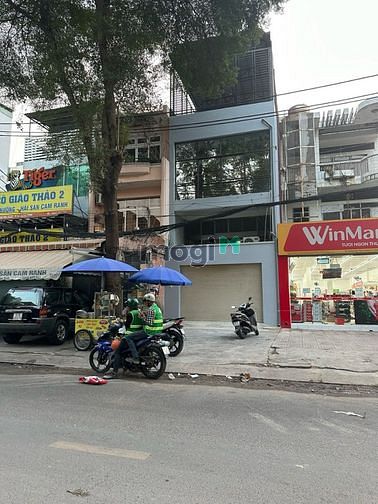 Hình ảnh Cho thuê nhà Mặt Tiền 120A Hoàng Hoa Thám Tân Bình