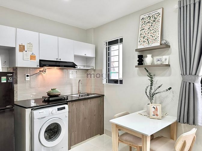 Hình ảnh Căn Hộ Cửa Sổ Thoáng Ngay Nguyễn Xí - Gần Vincom