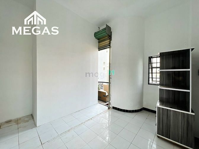 Hình ảnh Phòng Studio Mới Xây Ngay Lê Đình Cẩn -Tên Lửa, Ban Công Sẵn Nội Thất