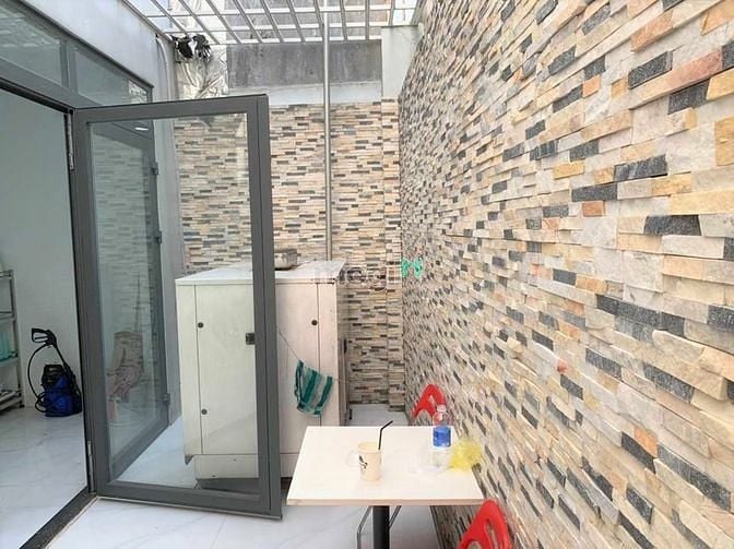Hình ảnh Cho thuê nhà Mới, mặt tiền Thạch Lam - DTSD 700m2