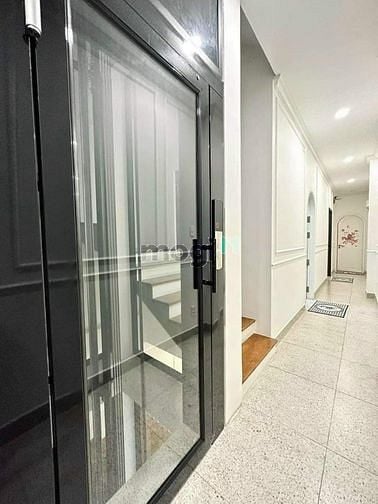 Hình ảnh Siêu phẩm ( có thang máy VIP ) - NGAY KHU PHỐ ẨM THỰC PHAN XÍCH LONG