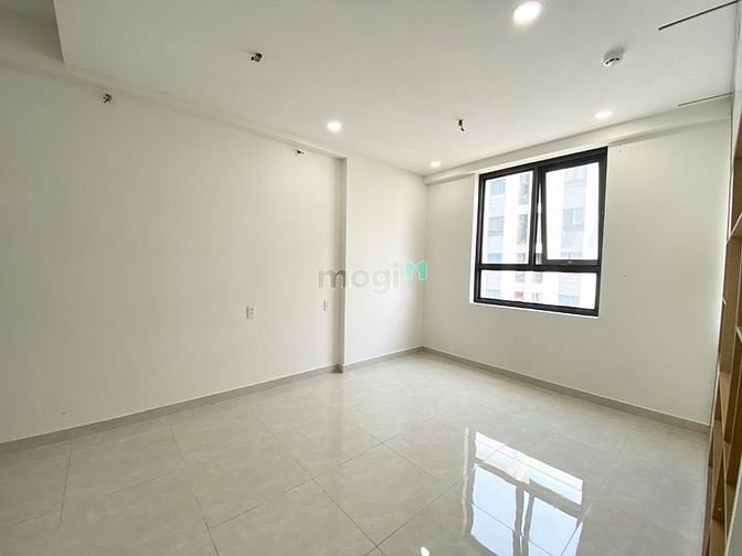 Hình ảnh Cần cho thuê gấp căn 2pn2wc 5tr tầng cao view thoáng, gió vivu