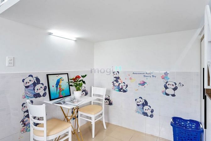 Hình ảnh Duplex Full Nội Thất Cửa Sổ Rộng và Hành Lang Thoáng Mát