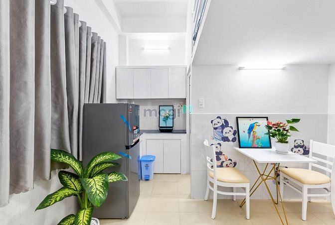 Hình ảnh Duplex Full Nội Thất Cửa Sổ Rộng và Hành Lang Thoáng Mát