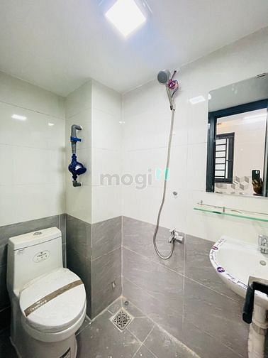 Hình ảnh Phòng trọ mới 100% - có gác - máy lạnh