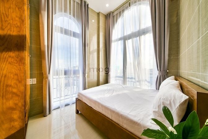 Hình ảnh Penthouse 2PN Ban Công Lớn Có GYM & RoofTop Free Ở Phố Phan Xích Long
