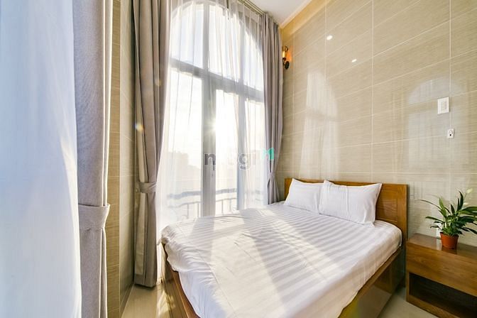 Hình ảnh Penthouse 2PN Ban Công Lớn Có GYM & RoofTop Free Ở Phố Phan Xích Long