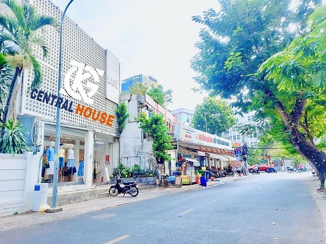 Hình ảnh Cho Thuê Biệt Thự Mặt Tiền Tú Xương Phường Võ Thị Sáu Quận 3 10m x 16m