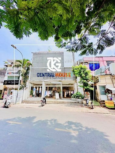 Hình ảnh Cho Thuê Biệt Thự Mặt Tiền Tú Xương Phường Võ Thị Sáu Quận 3 10m x 16m