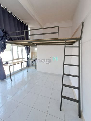 Hình ảnh Cho thuê phòng ban công rộng rãi, thoáng mát đường Nguyễn Văn Đậu