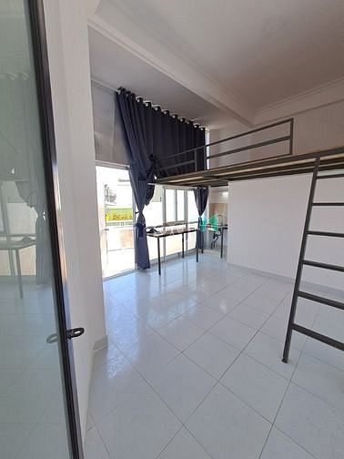 Hình ảnh Cho thuê phòng ban công rộng rãi, thoáng mát đường Nguyễn Văn Đậu
