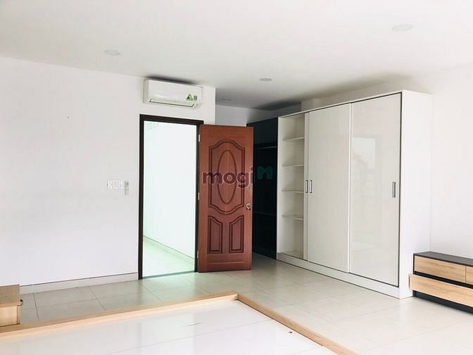 Hình ảnh Chuyên cho thuê nhà phố Lakeview City Q.2 giá 26 triệu full nội thất