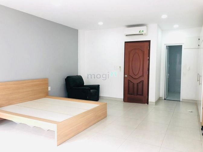 Hình ảnh Chuyên cho thuê nhà phố Lakeview City Q.2 giá 26 triệu full nội thất