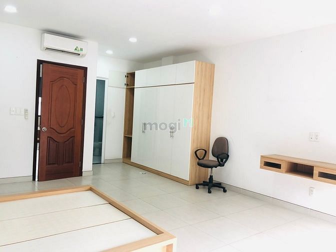 Hình ảnh Chuyên cho thuê nhà phố Lakeview City Q.2 giá 26 triệu full nội thất