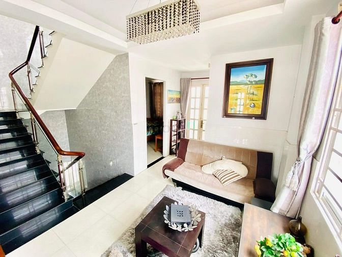 Hình ảnh Siêu phẩm 5 tầng đẹp mê ly Chợ Thủ Đức 85m2 chỉ hơn 6 tỷ