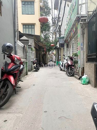 Hình ảnh Bán đất Lạc Long Quân, Hồ Tây 35m2, MT5m– Ngõ  ÔTÔ– kd tốt– Gía 4.85tỷ