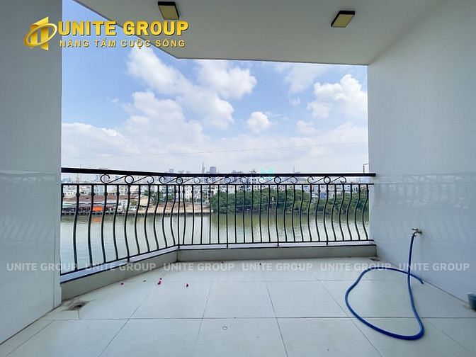 Hình ảnh Studio ban công siêu rộng FULL NỘI THẤT