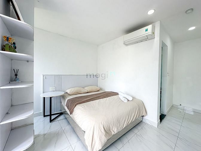 Hình ảnh Studio Ban Công rộng 30m2 ngay Trần Hưng Đạo, Quận 1