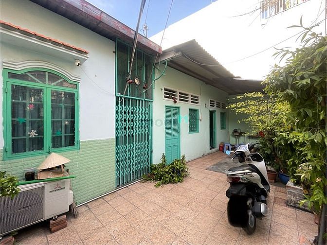 Hình ảnh Bán đất diện tích lớn 140m2 đường Hưng Phú, Phường 8, Quận 8.