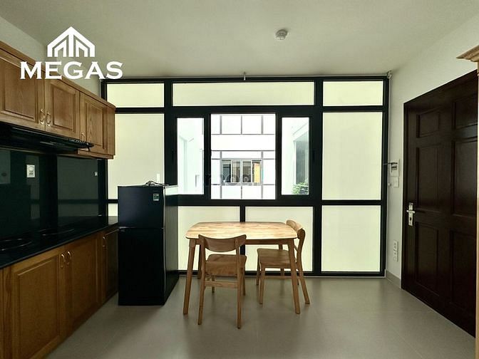 Hình ảnh Cho Thuê Căn Hộ Full Nội Thất Cửa Sổ Thoáng Ngay ETOWM Cộng Hòa