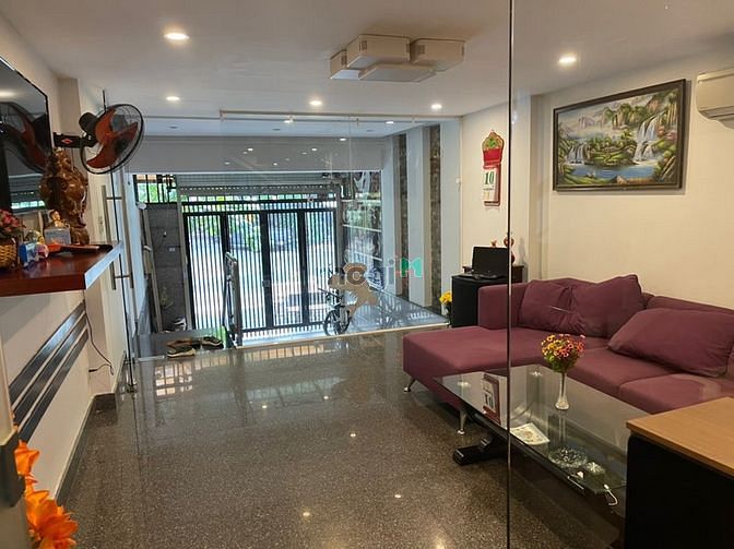 Hình ảnh Bán nhà Hầm 4 tầng 15tỷ5 đường Bùi Tá Hán