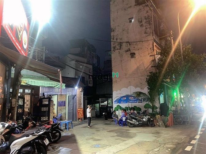 Hình ảnh 🔥PHAN XÍCH LONG - HẺM Ô TÔ - 168m2 - 2 Tầng - 50 tỷ