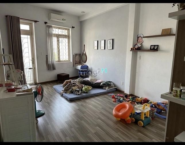 Hình ảnh Cho thuê biệt thự Tân Phú 8x18. 4PN. Full nội thất Lũy Bán Bích