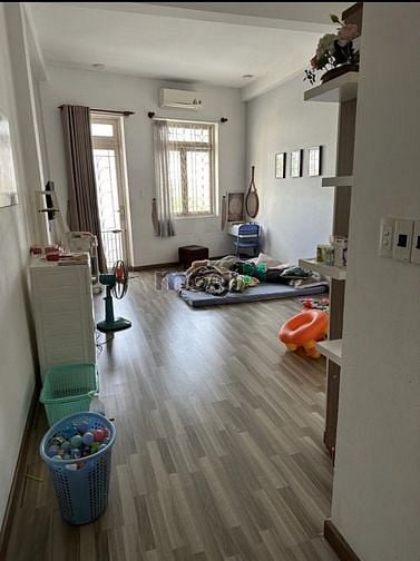 Hình ảnh Cho thuê biệt thự Tân Phú 8x18. 4PN. Full nội thất Lũy Bán Bích