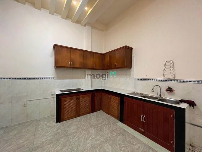 Hình ảnh Cần bán gấp nhà Hồ Bá Phấn, Phước Long A, Quận 9, ngang 4.5m, SHR