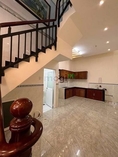 Hình ảnh Cần bán gấp nhà Hồ Bá Phấn, Phước Long A, Quận 9, ngang 4.5m, SHR