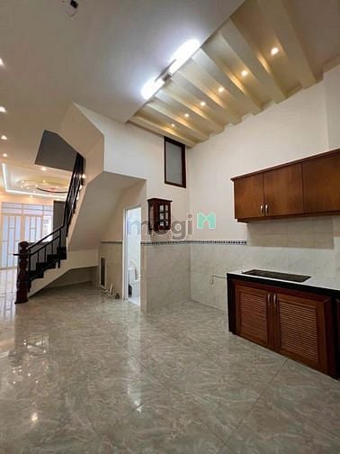 Hình ảnh Cần bán gấp nhà Hồ Bá Phấn, Phước Long A, Quận 9, ngang 4.5m, SHR