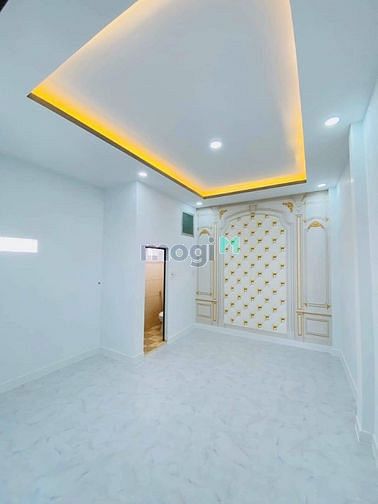 Hình ảnh Bán nhà Hẻm xe hơi 6m, đường Đất Mới