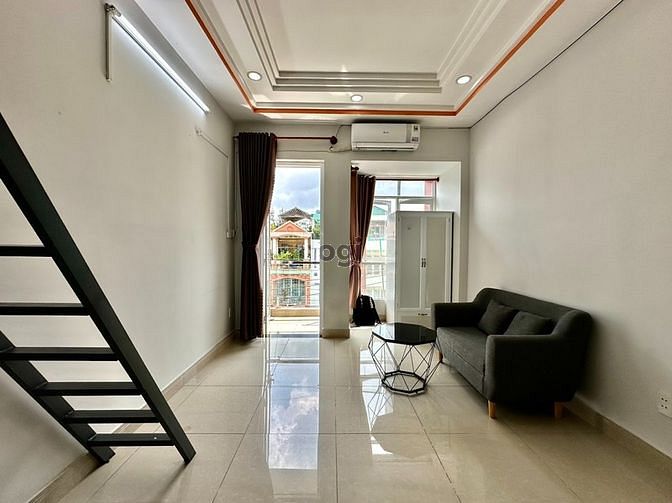 Hình ảnh Cho thuê phòng duplex full nội thất ban công sát đường Lý Chiêu Hòag