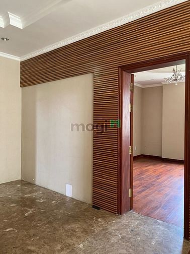 Hình ảnh Cho thuê biệt thự THẢO ĐIỀN-600m2 5PN-120/tháng-phù hợp làm văn phòng