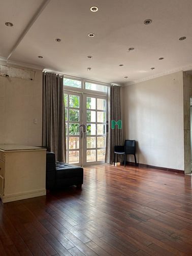 Hình ảnh Cho thuê biệt thự THẢO ĐIỀN-600m2 5PN-120/tháng-phù hợp làm văn phòng