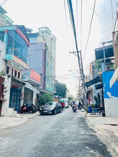 Hình ảnh Nhà Khu Phân Lô Tô Hiệu Hòa Bình  Q.Tân Phú