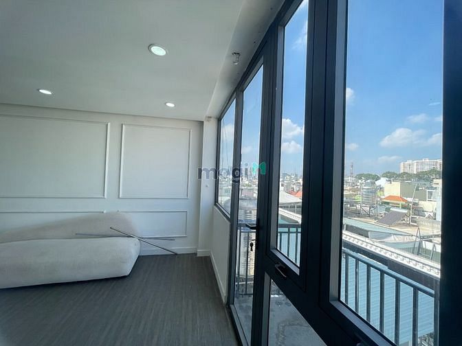 Hình ảnh QUẬN 3 - Cho thuê Vp 35m2 sàn gỗ đẹp có ban công chỉ 9tr/tháng
