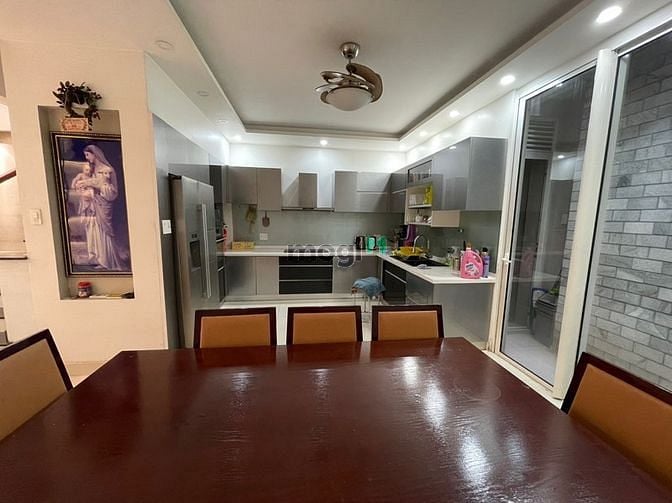Hình ảnh Cho thuê Villa 320m2 5PN Võ Thị Sáu