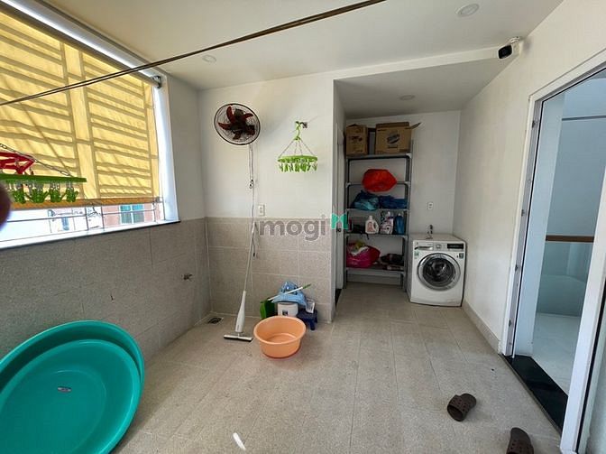 Hình ảnh Cho thuê Villa 320m2 5PN Võ Thị Sáu