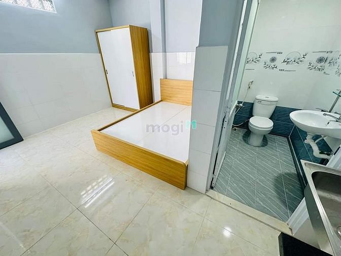 Hình ảnh Nhà Mới Xây Cửa Sổ Trời - Lý Thường Kiệt - ĐH Bách Khoa