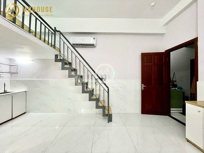 Hình ảnh GIÁ CHUẨN HÌNH THẬT 100% - Duplex Cộng Hoà, Tân Bình mới keng