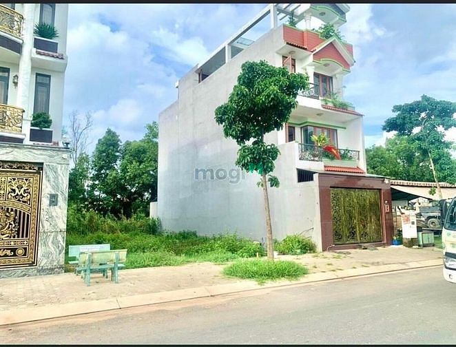 Hình ảnh Bán đất Nguyễn Duy Trinh, Quận 2, DT 80m2, giá 2,99 tỷ, sổ hồng riêng.