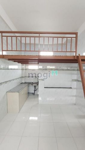 Hình ảnh Phòng Trọ _Gác cao_Gần Etown Cộng Hòa Tân Bình