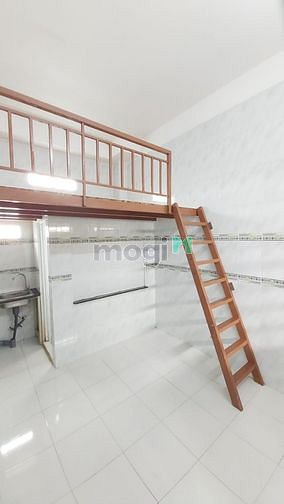 Hình ảnh Phòng Trọ _Gác cao_Gần Etown Cộng Hòa Tân Bình
