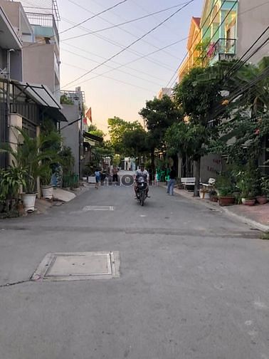 Hình ảnh Mặt tiền Gò Cát kinh doanh sầm uất, giá tốt nhỉnh 3 tỷ