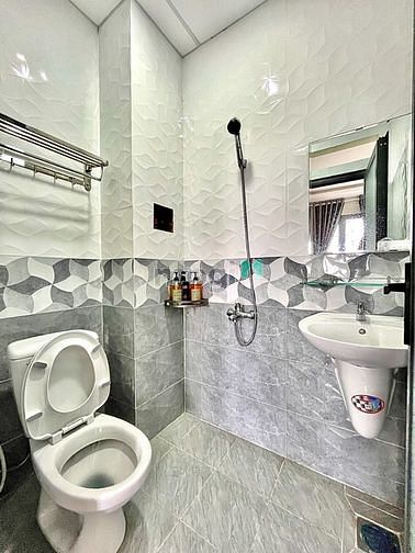 Hình ảnh Căn Hộ Mới Xây - Ban Công Thoáng Mát - Gần Chợ An Nhơn